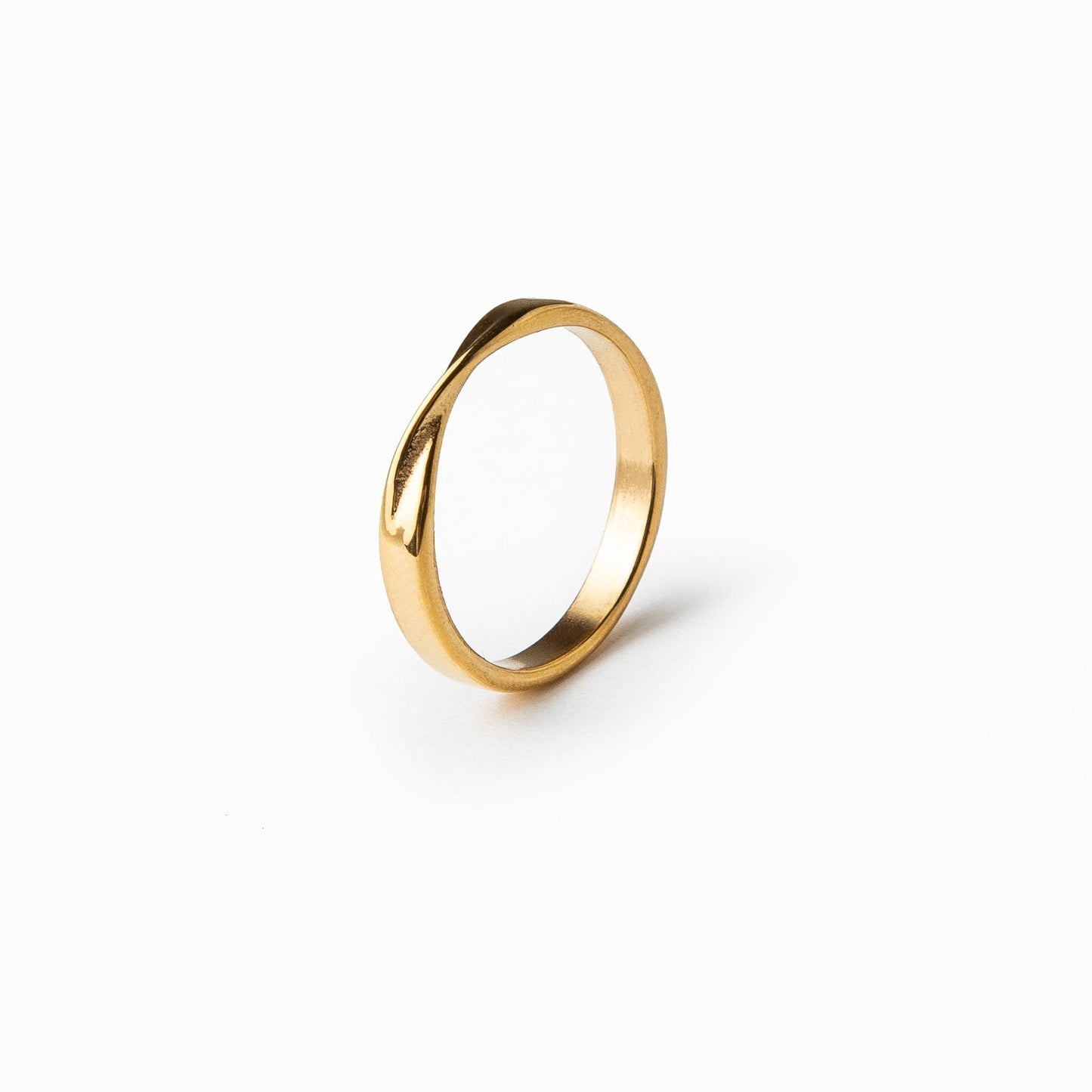 Bree – Stylish Gold Ring
