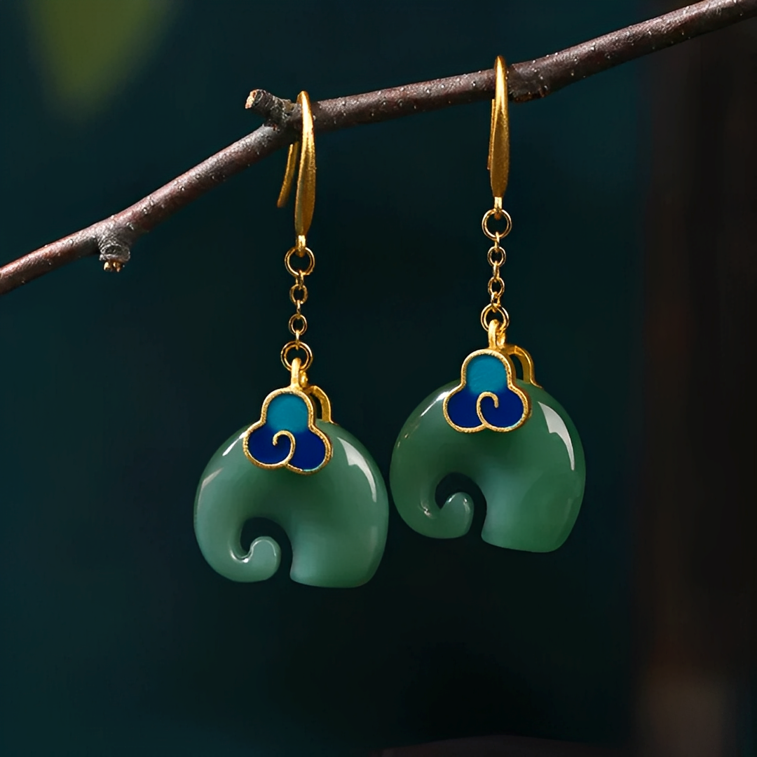 Elly – Stylish Earrings with Green Retro Element