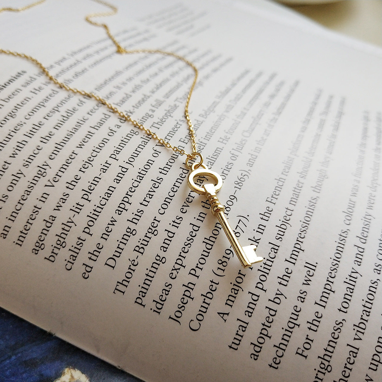 Keychain in Gold - Necklace with Lock