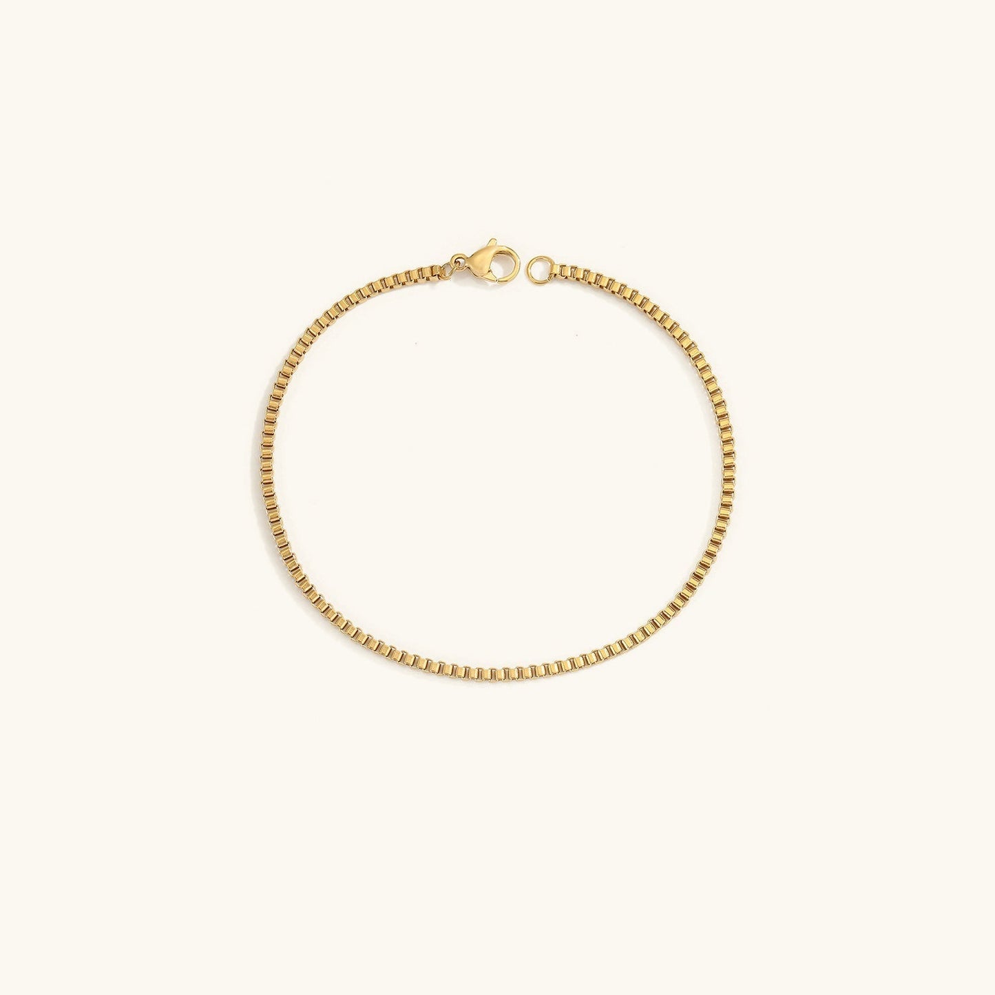 Victoria - Gold-colored chain bracelet