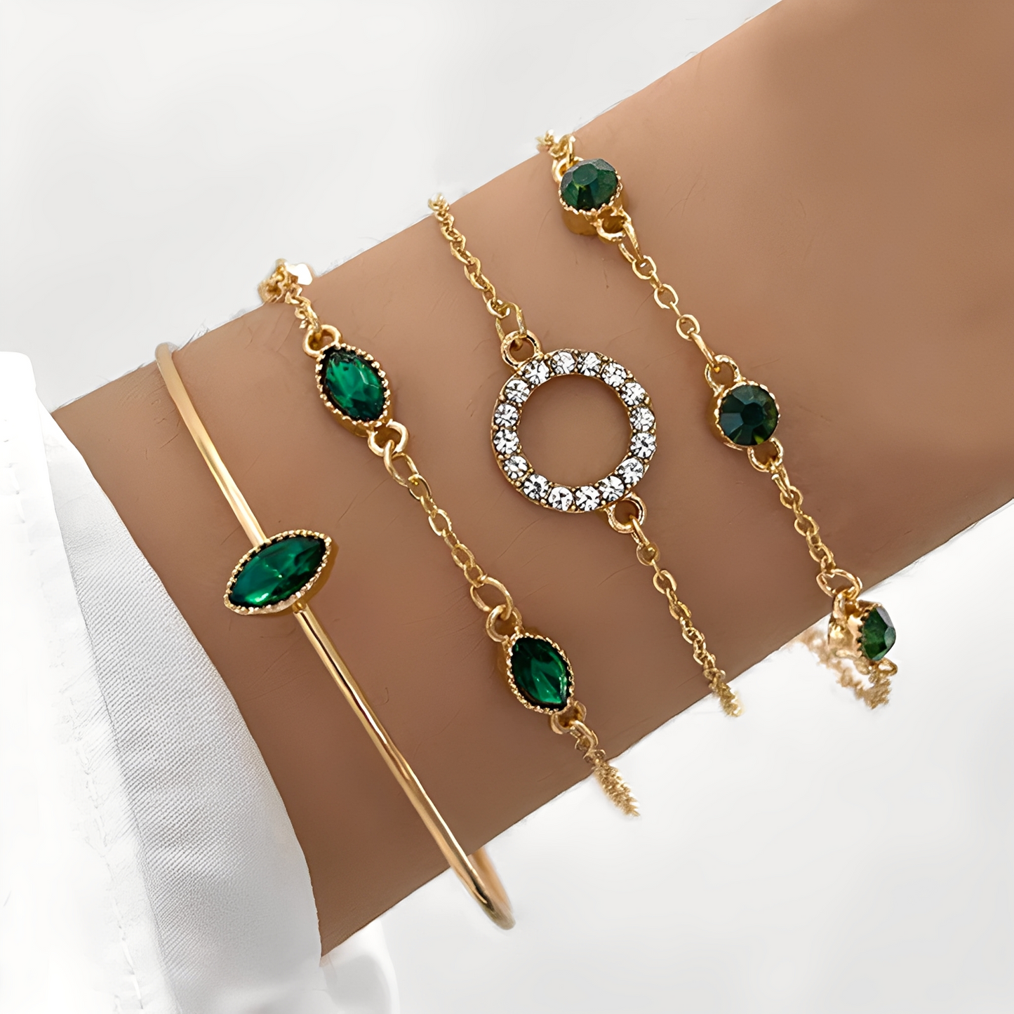 Maelis – Set of Bracelets Adorned with Green Crystals