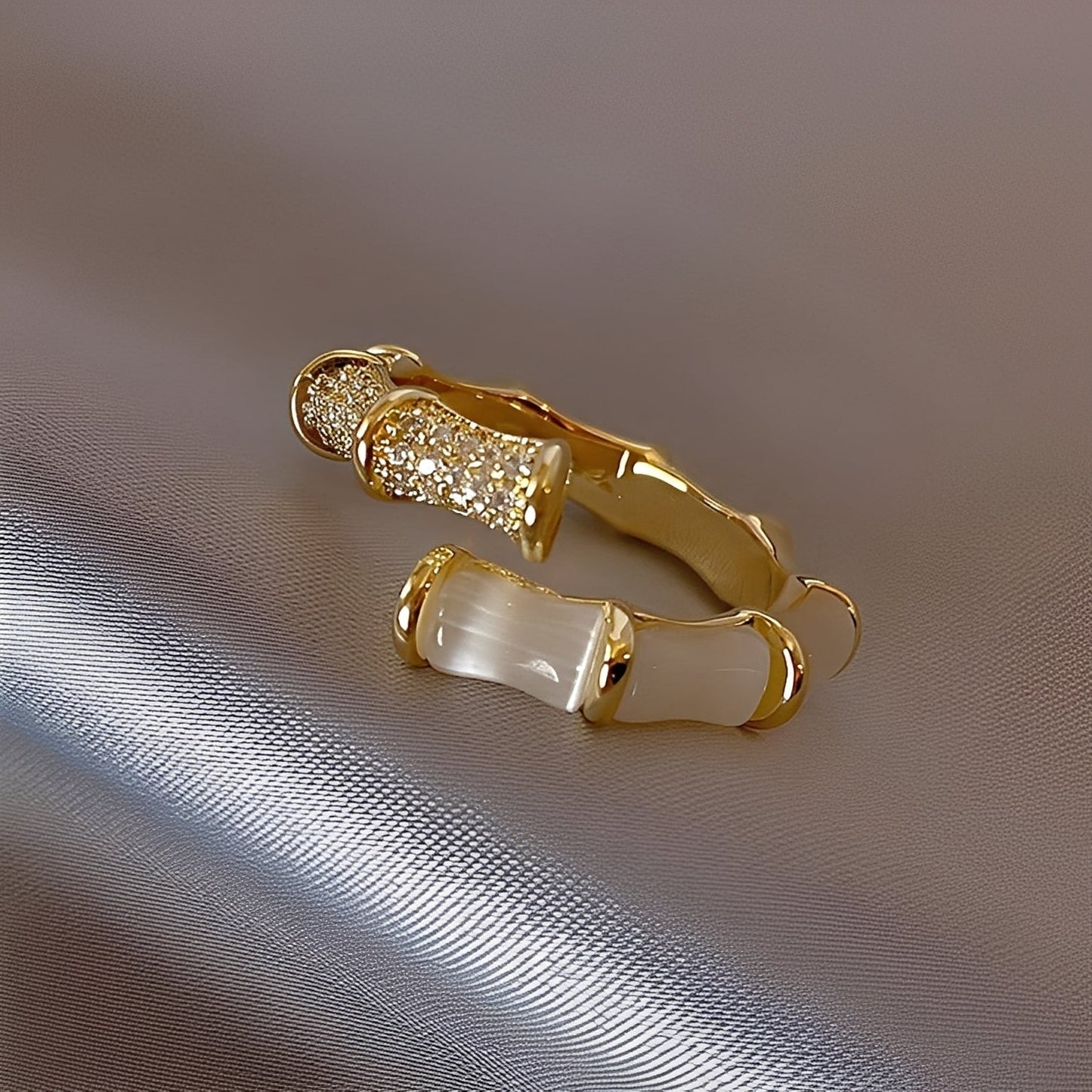 Lysiane – Adjustable Ring in Bamboo Design in Gold