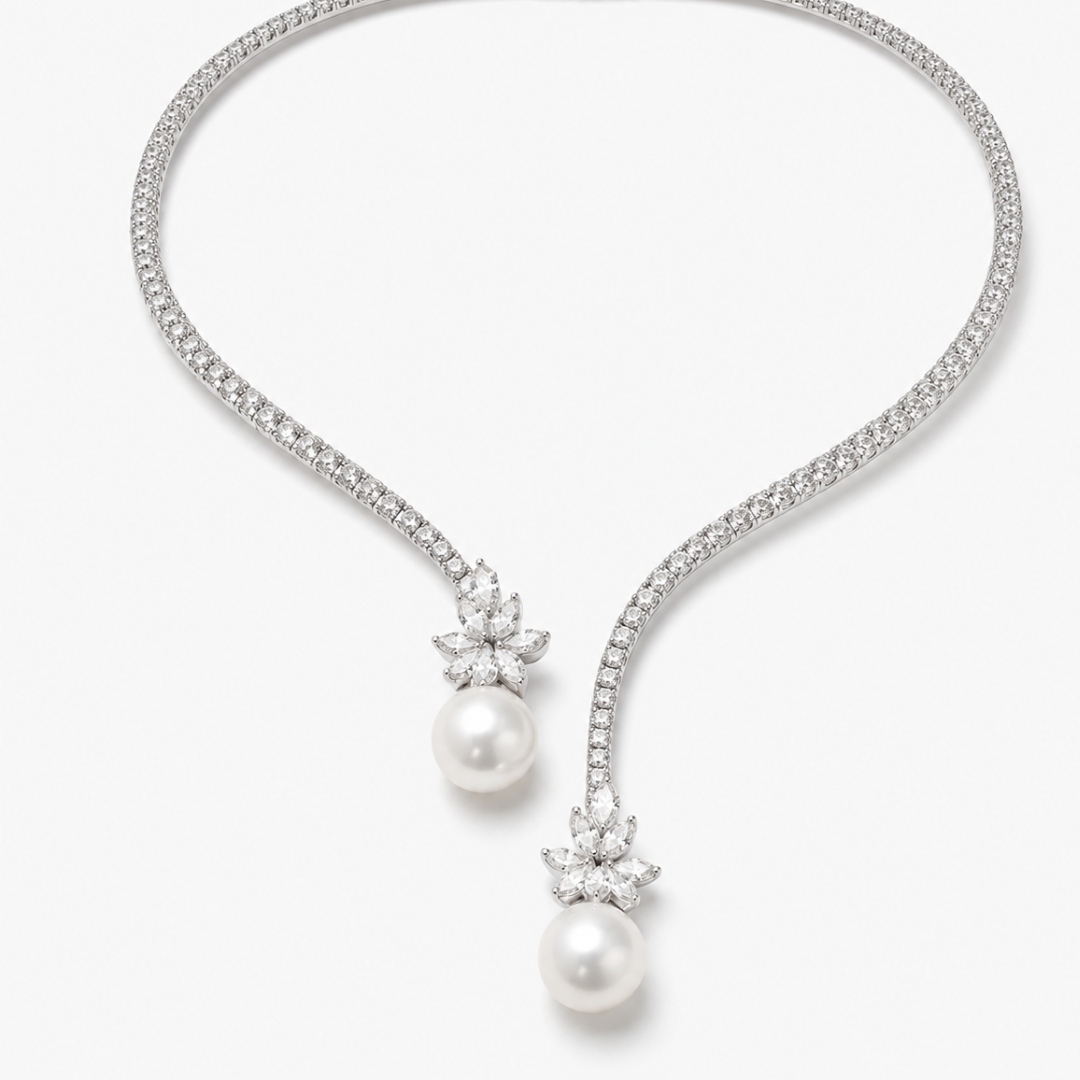 Lyra – Shiny Sterling Silver Necklace with Pearls