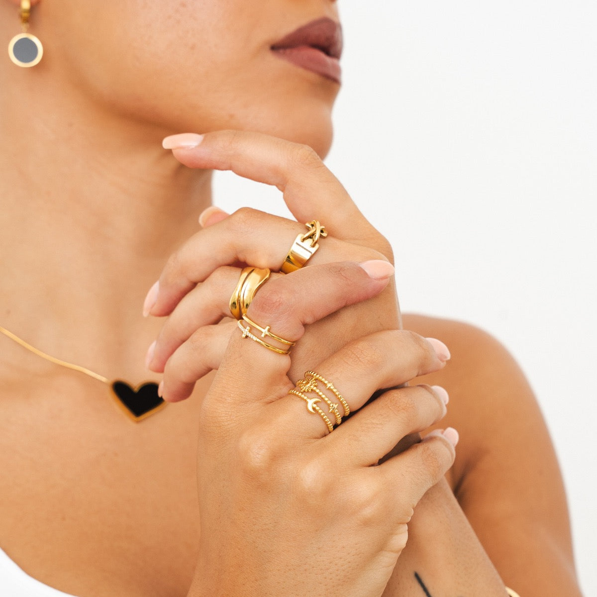 Charlie – Flexible Sculptural Ring