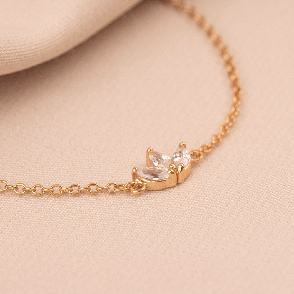 Three Zircon Flowers - Chain Bracelet