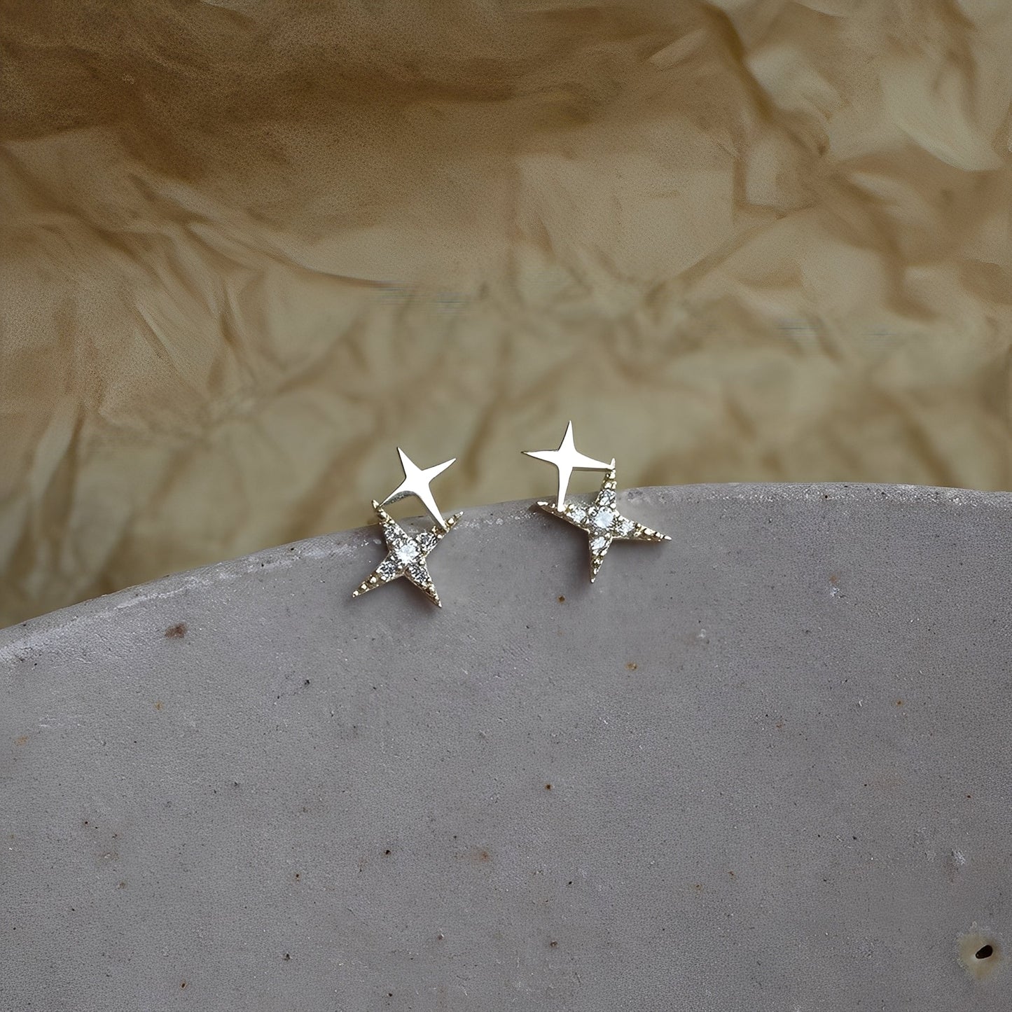 Astrid – Earrings Glittering Stars