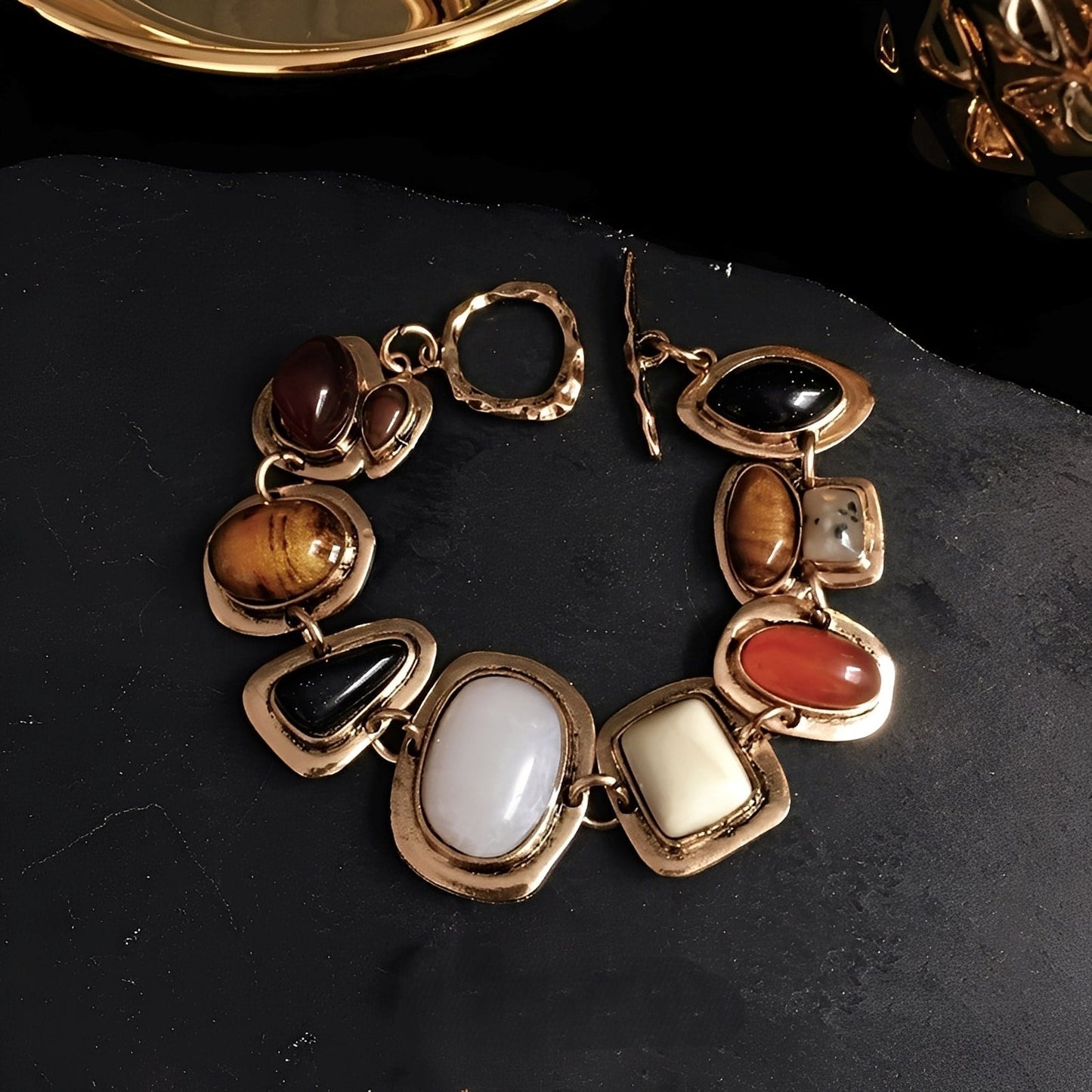 Nancy – Boho bracelet with geometric stones