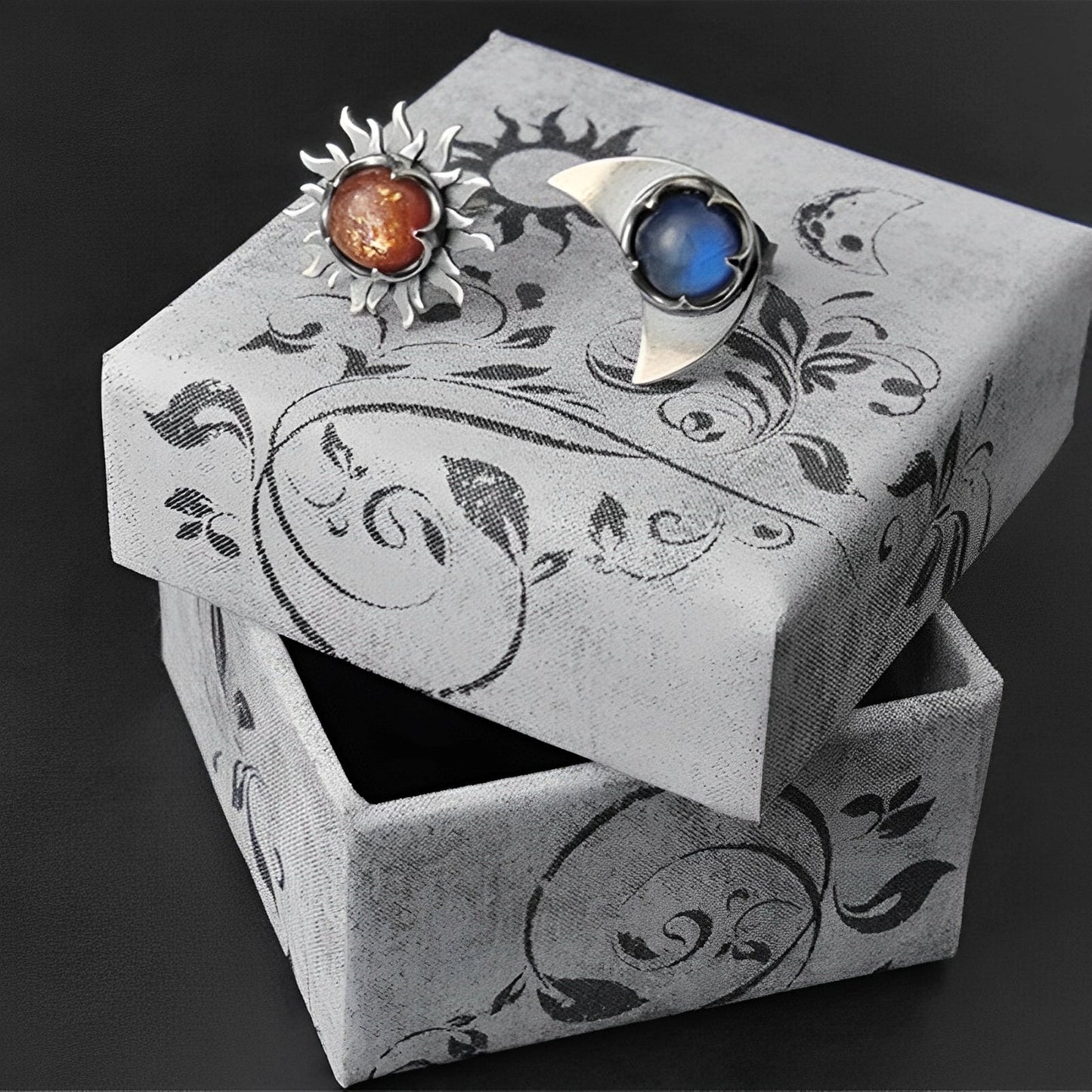 Marian – Earrings Sun and Moon