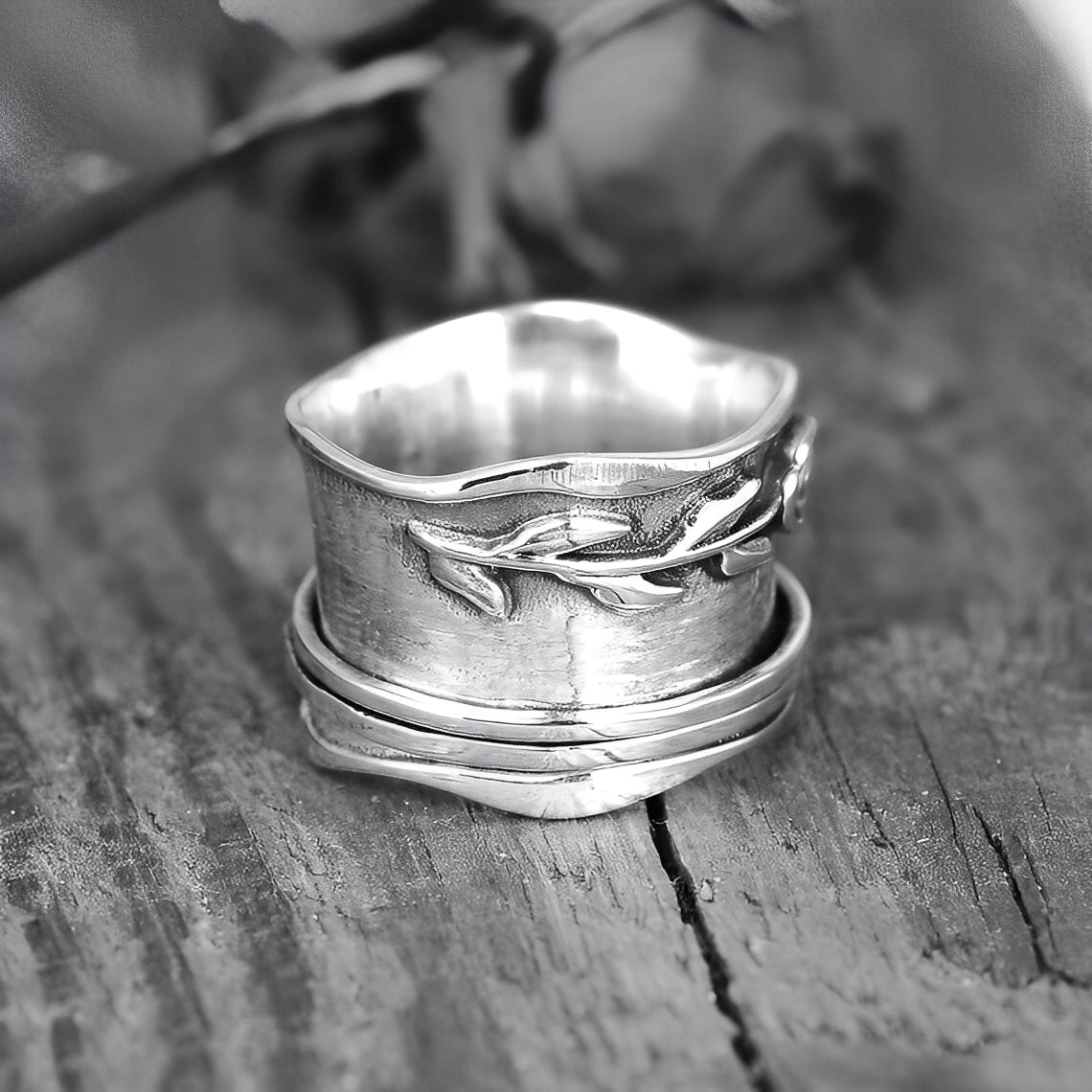 Vintage Rose Flower Ring in Silver