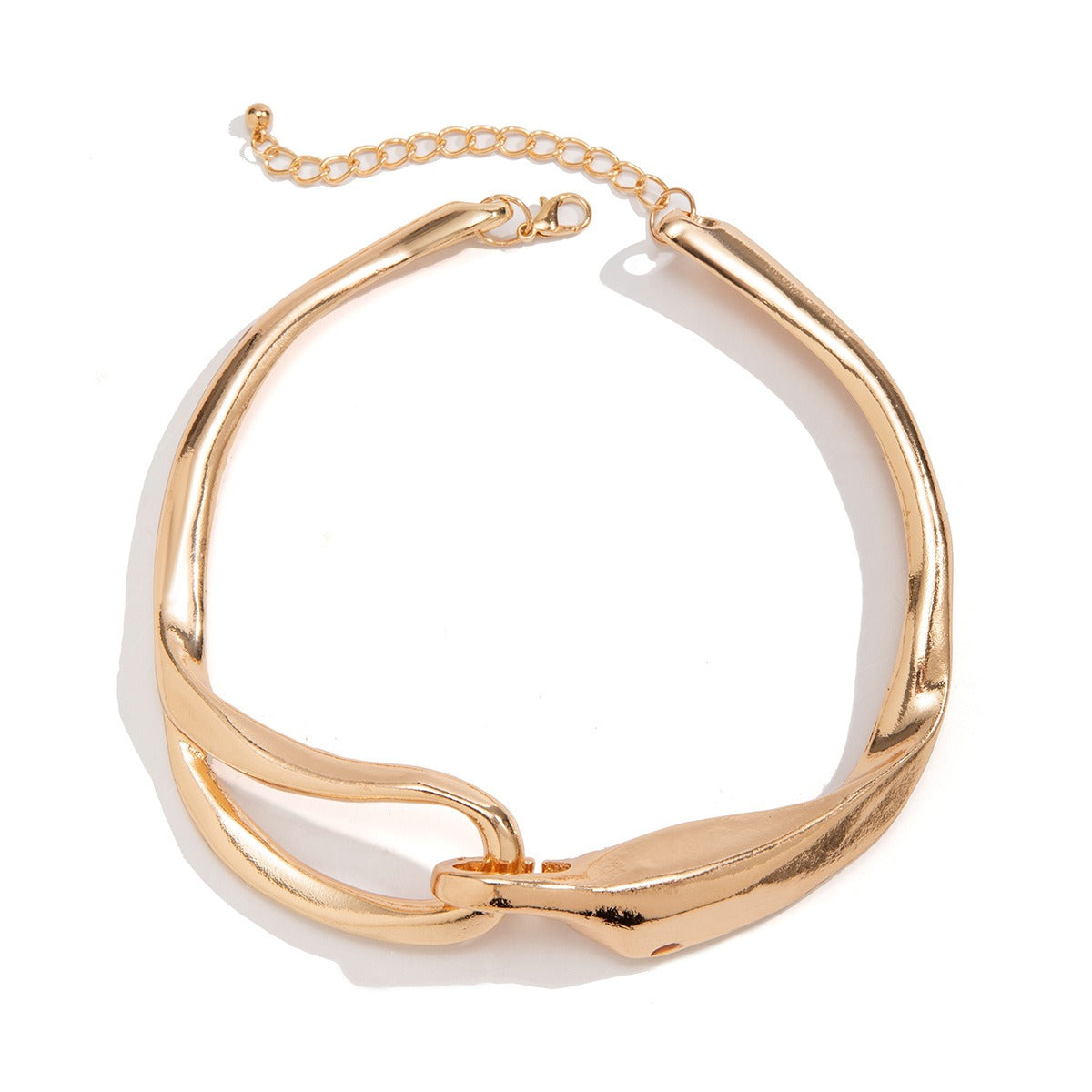 Ariane – Golden Necklace in Vintage Style
