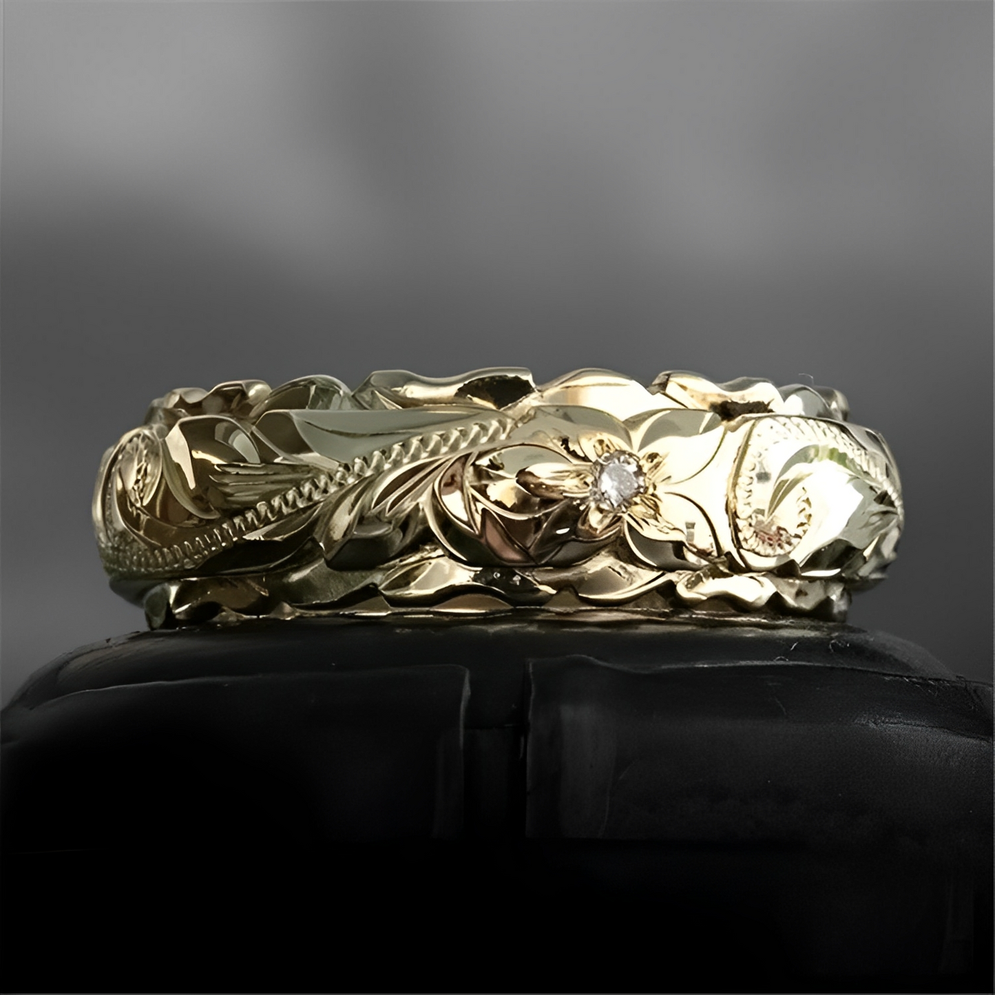 Floria – Ring Golden Vintage Flower