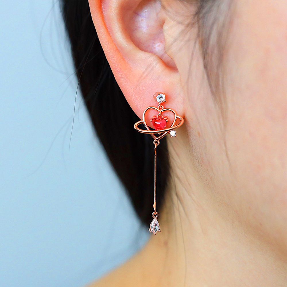Ladies Heart Earrings with Fine Chain Design