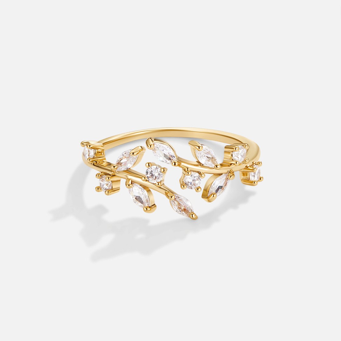 Aretha – Vine Ring with Brilliant Details