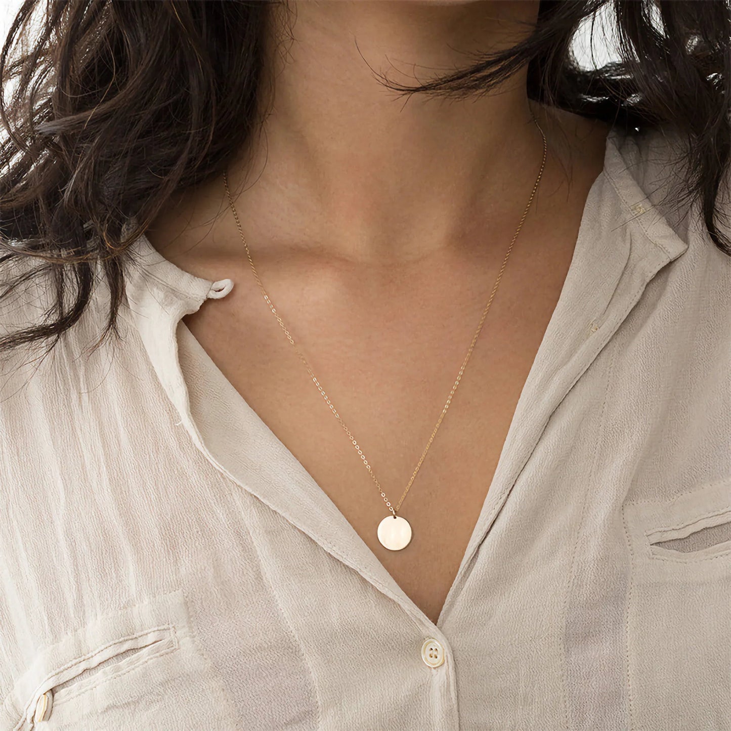 Emina – Stylish Gold Necklace