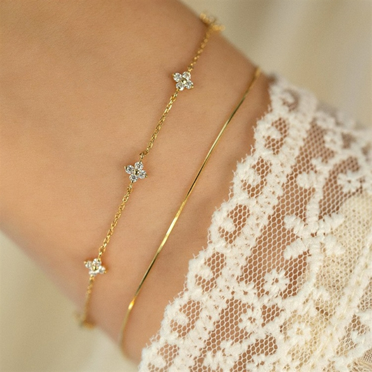 Zirconia Flower Bracelet - Simple Bracelet