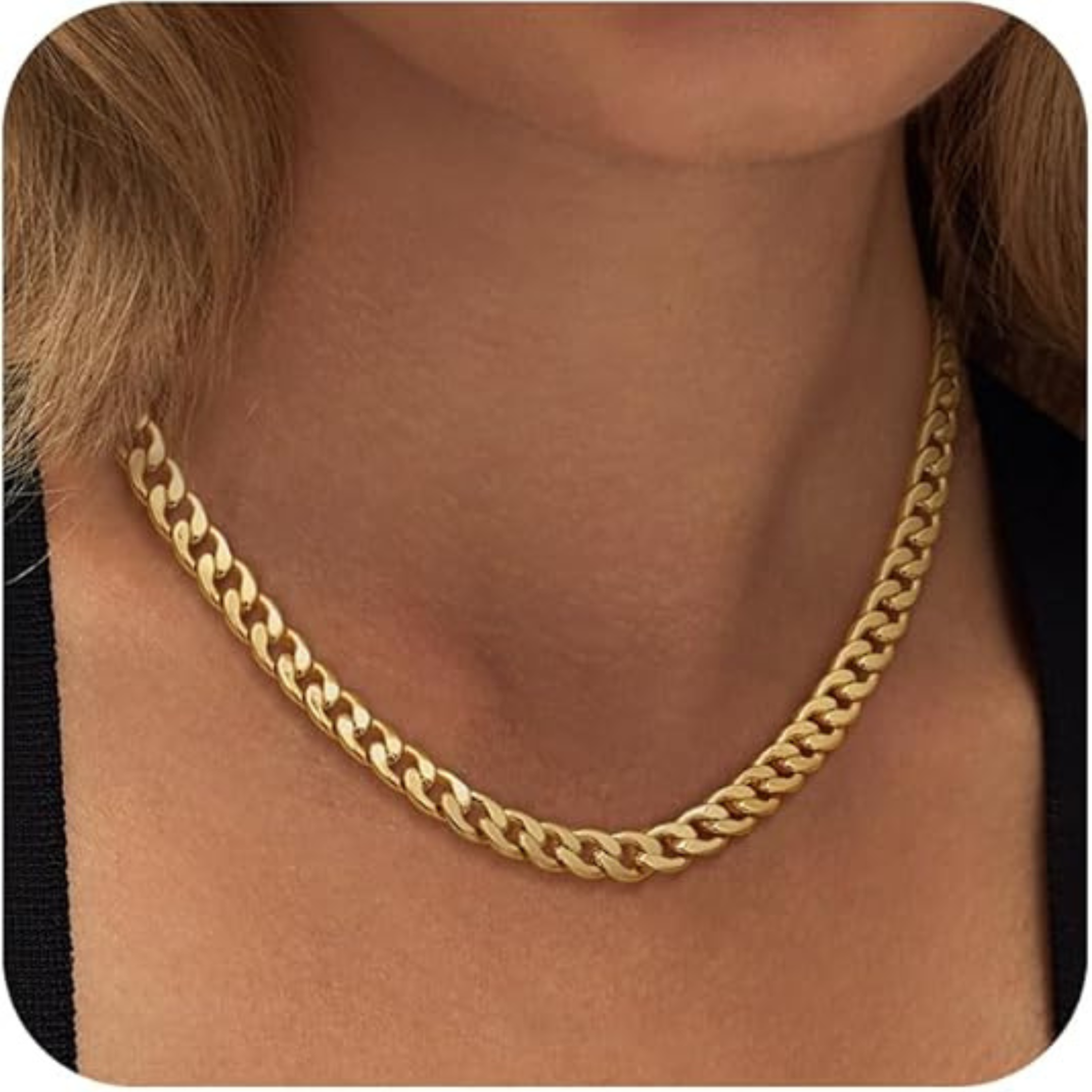 Anabel – Necklace with Golden Elements