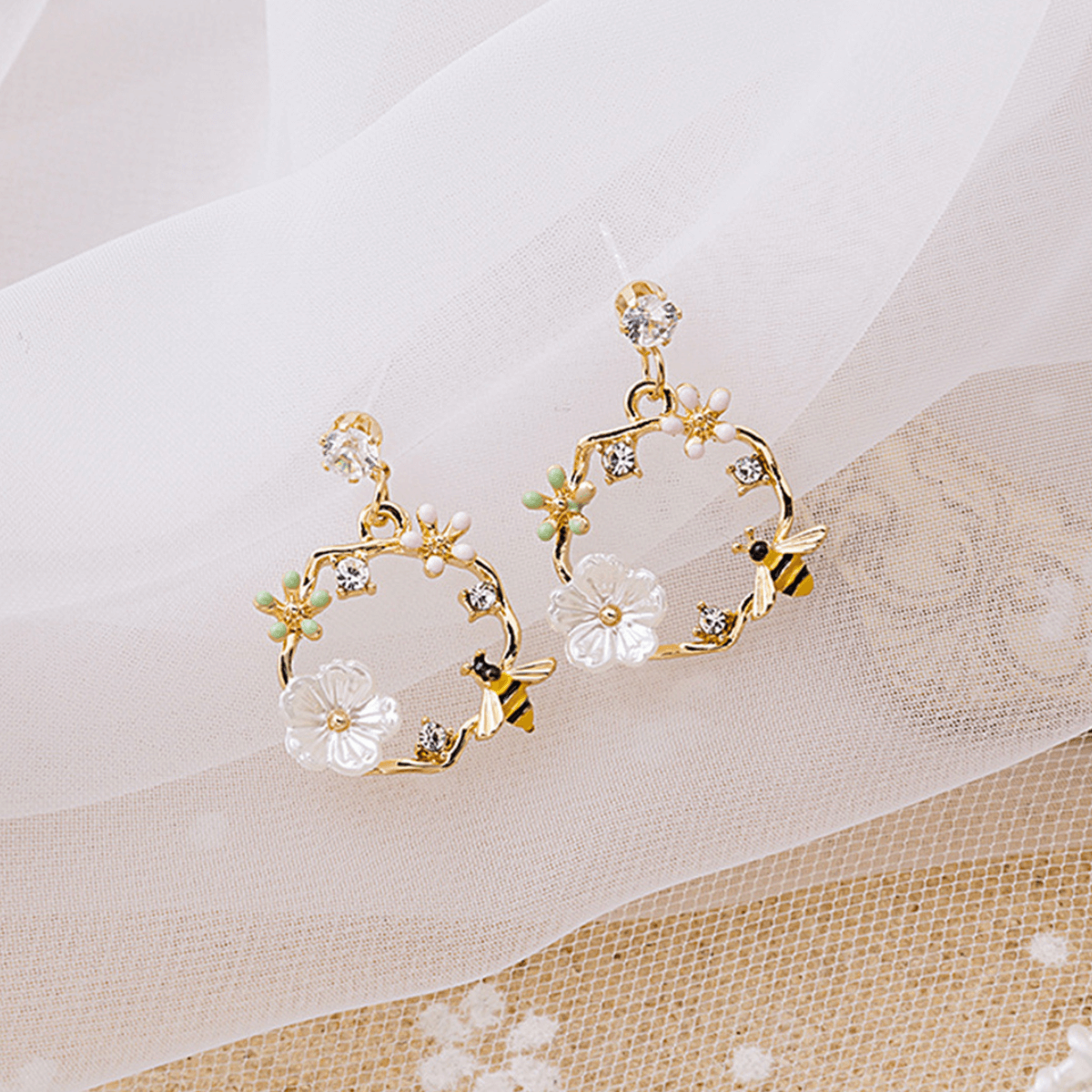 Ladies Earrings with Flower Crown Design (Pair)