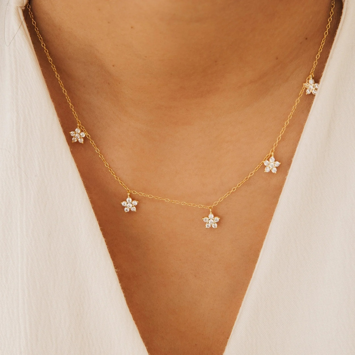 Delicate Flower Necklace
