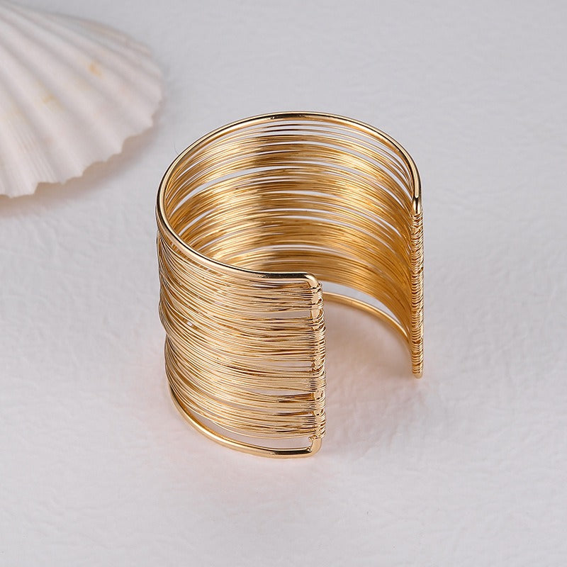 Nadine – Gold-Plated Bracelet in Vintage Style