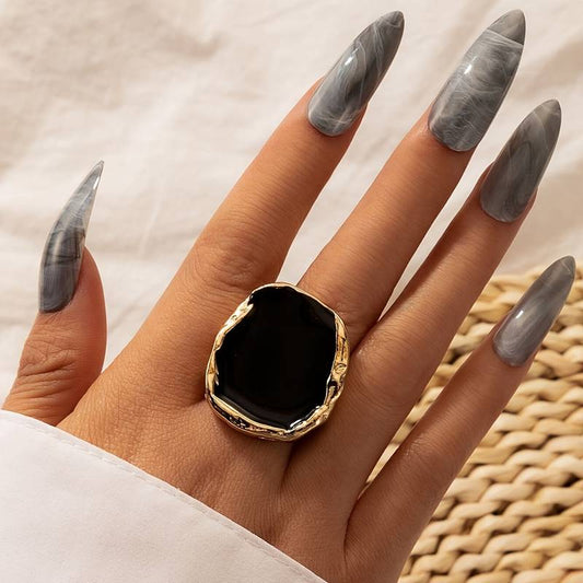 Vintage Black Stone Oversized Ring - Vintage Exaggerated Black Ring