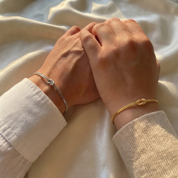 Women’s Infinity Bracelet with Infinity Symbol and Extension Chain
