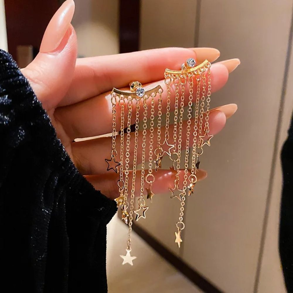 Valerie – Hanging Earrings Star with Tassels