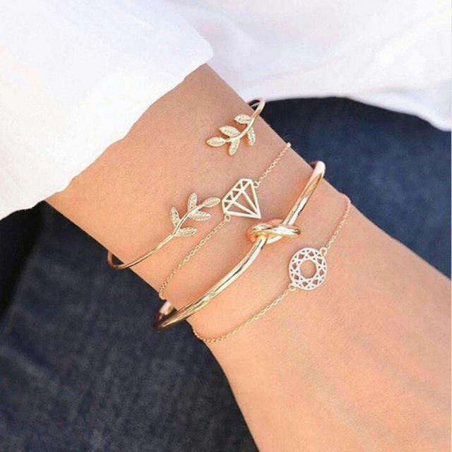 Alora – Stylish Set of Bracelets in Lime Color