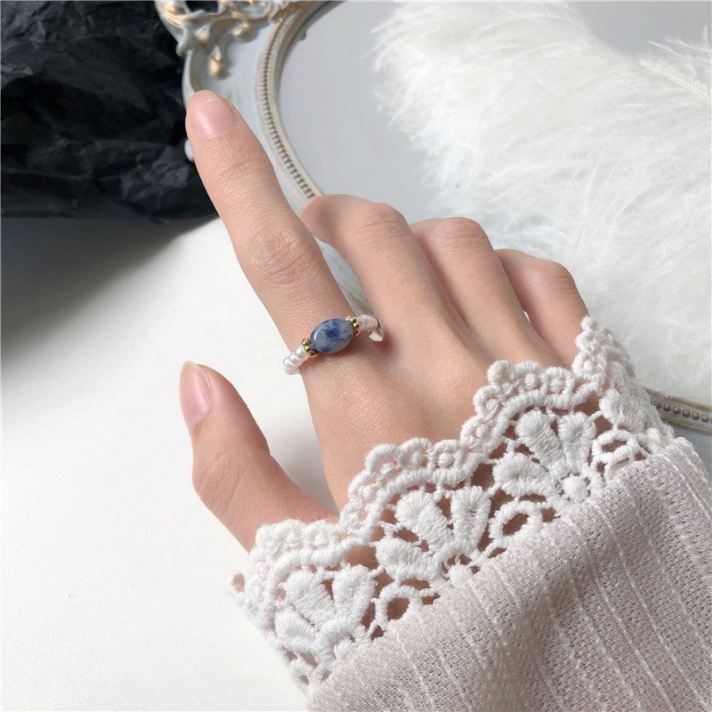 Stone Pearl - Vintage Ring with Pearls