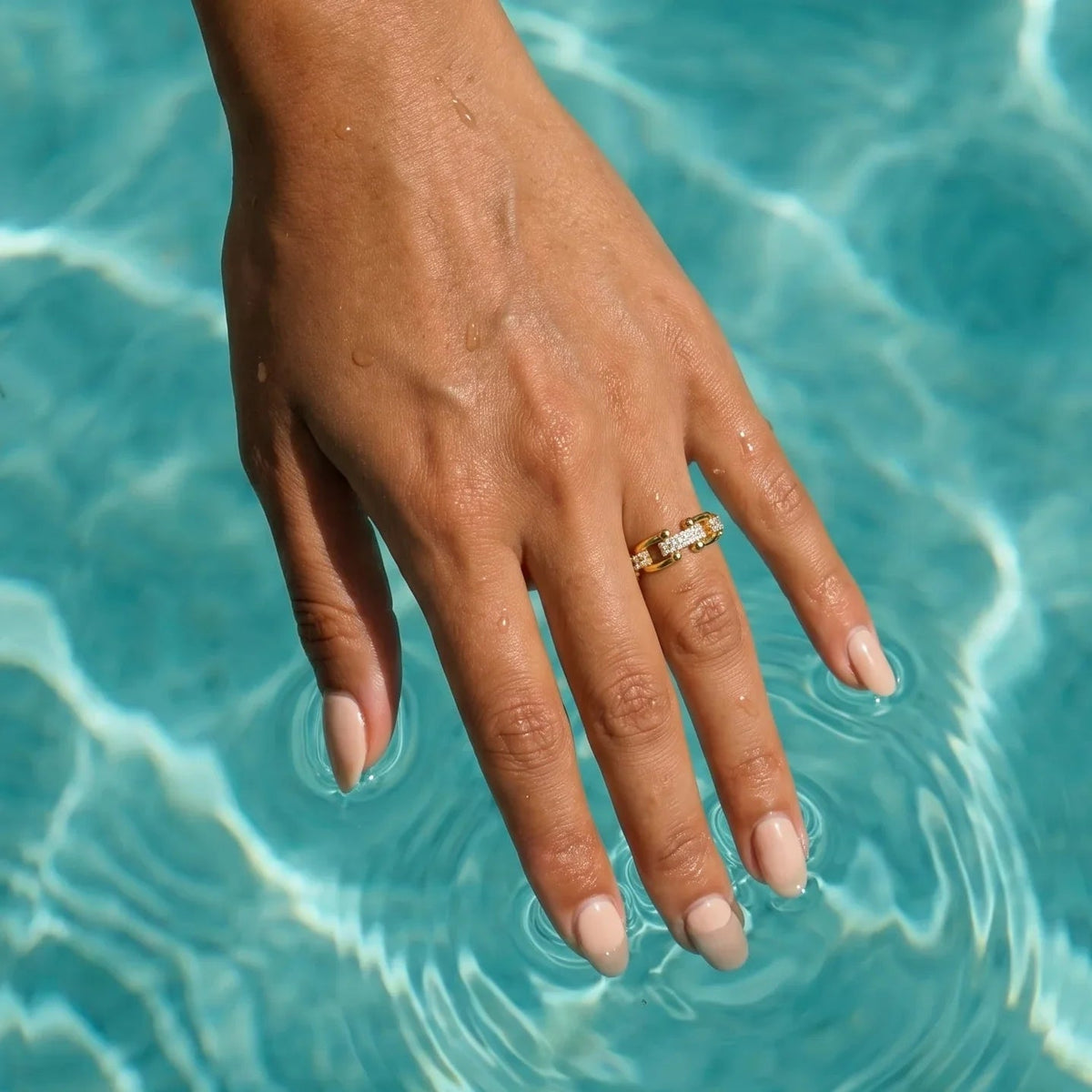 Women's Adjustable Open Ring with Diamond Simulators
