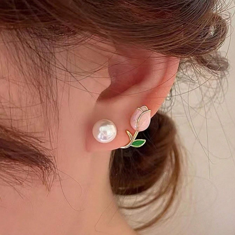 Tulip Pearl Studs - Violet Flower Pearl Earrings
