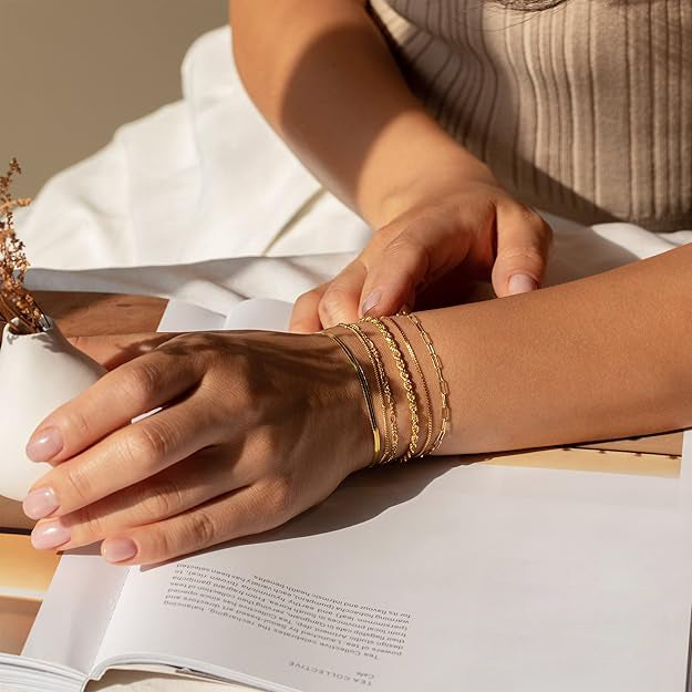 Vernetta – Set of Stylish Bracelets