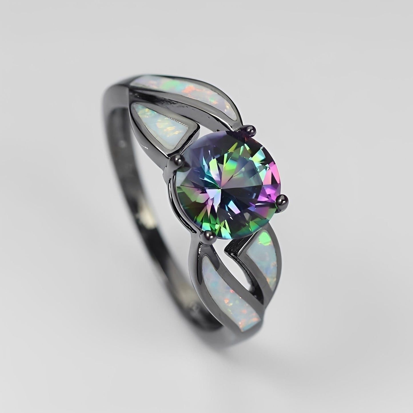 Mirella – Ring with Rainbow Opal and Topaz