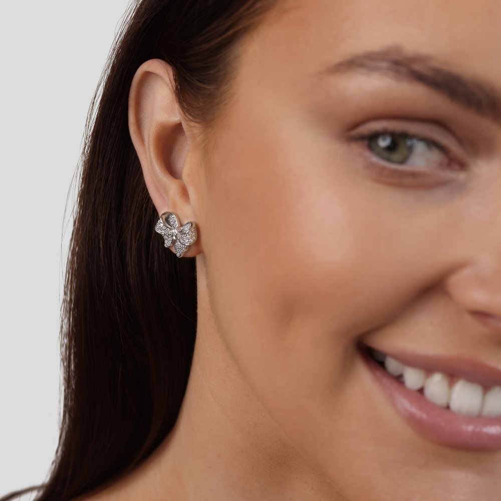 Minerva – Bow-Shaped Earrings