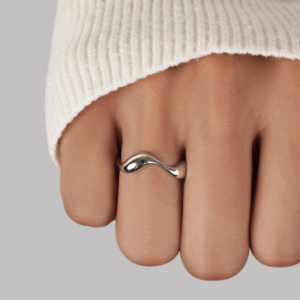 Women's Adjustable Wave Ring with Open Design