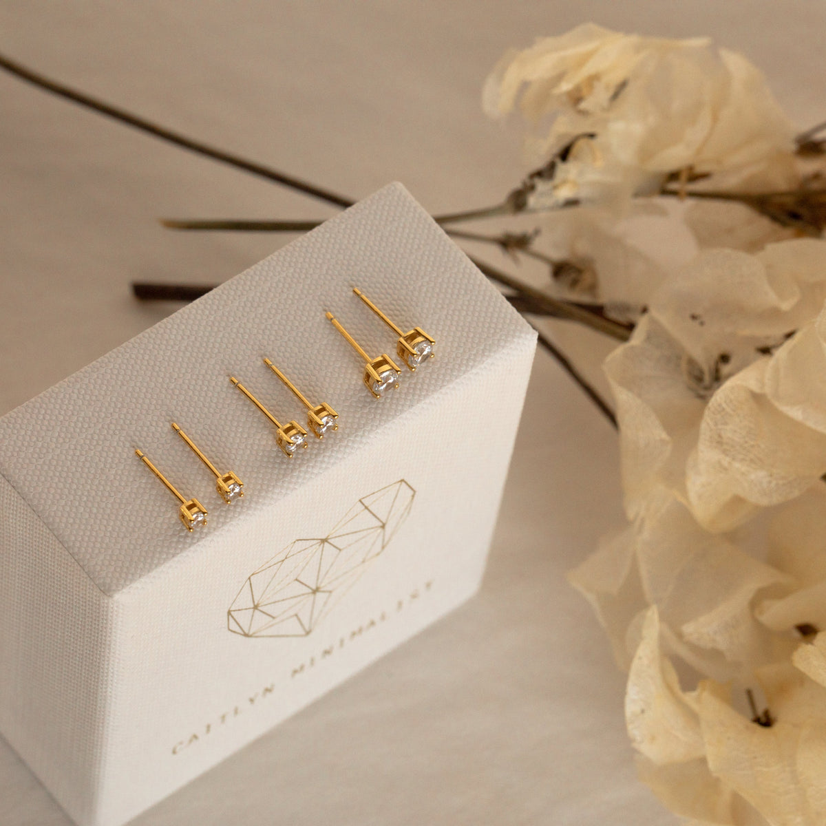 Booker – Set of Elegant Earrings