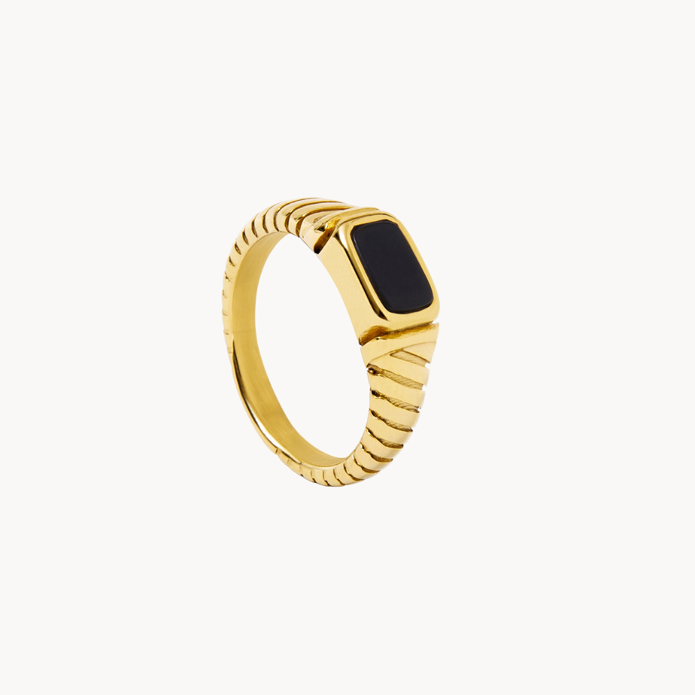 Women’s Ring with Rectangular Onyx Center Stone and Ribbed Band