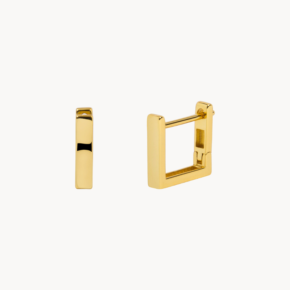 Women’s Square Ear Studs with Minimalistic Geometric Design