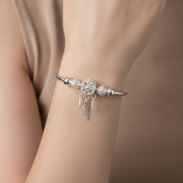Aiyana – Adjustable Dreamcatcher Bracelet