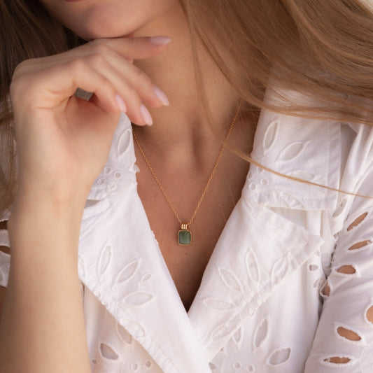 Jade Pendant Necklace - Shiny Jade Necklace