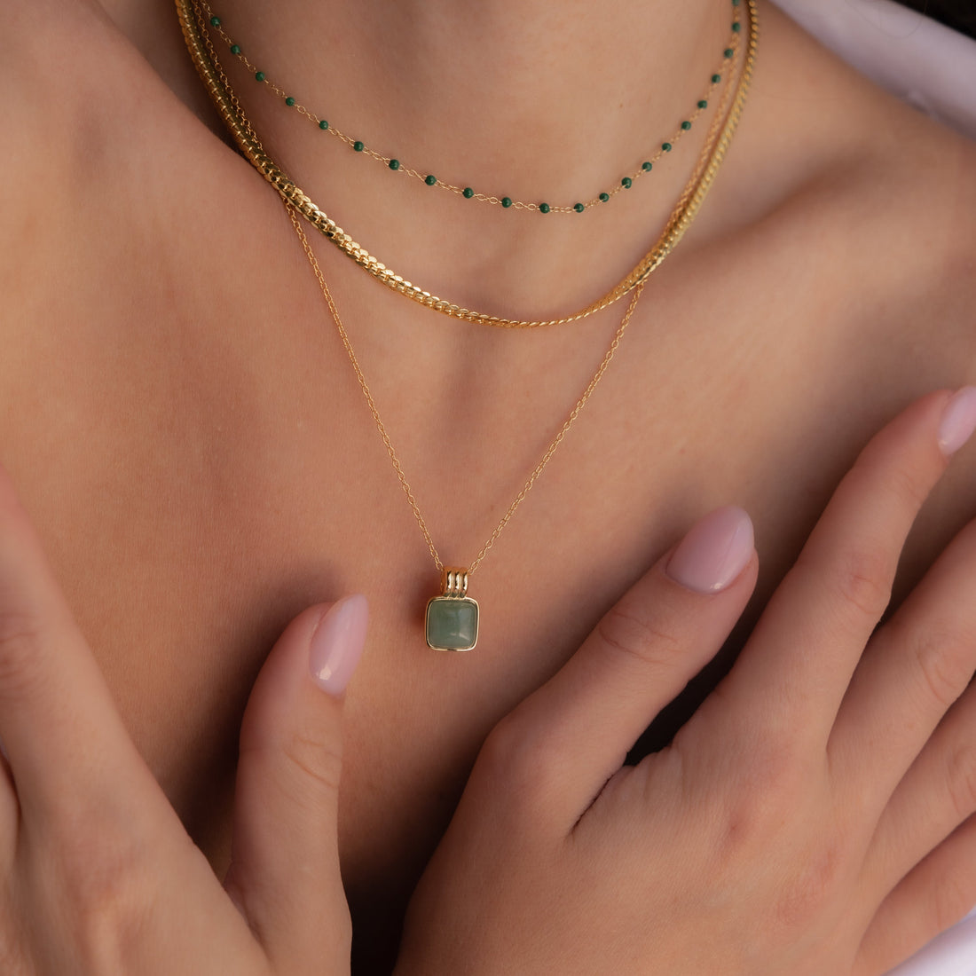 Jade Pendant Necklace - Shiny Jade Necklace