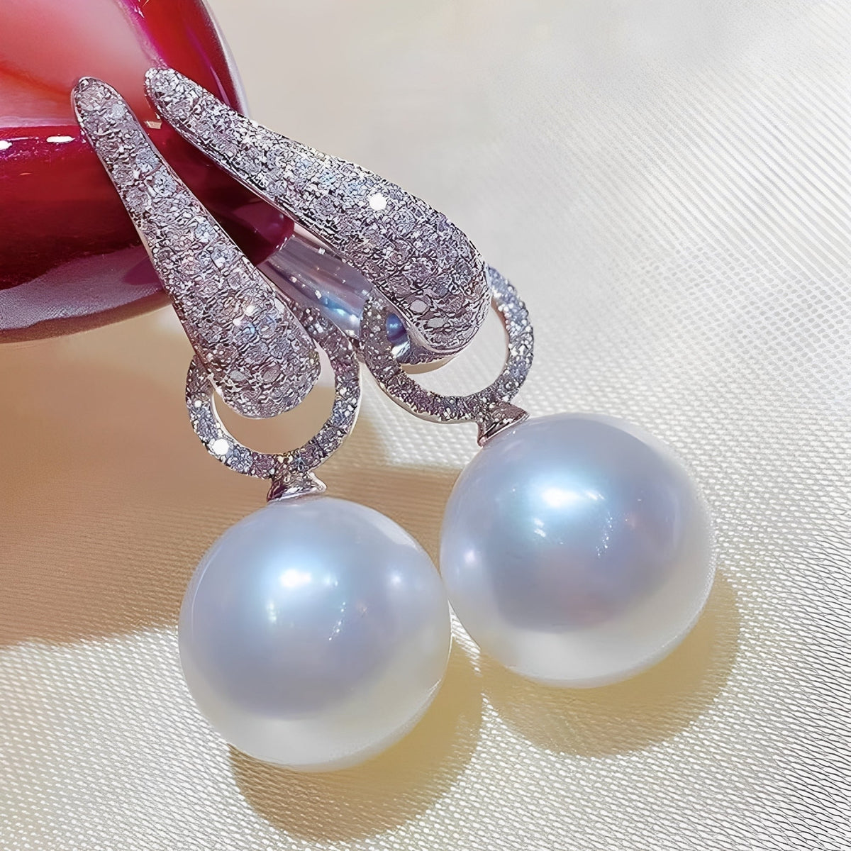 Thalia – Luxury-Effect Clip Earring