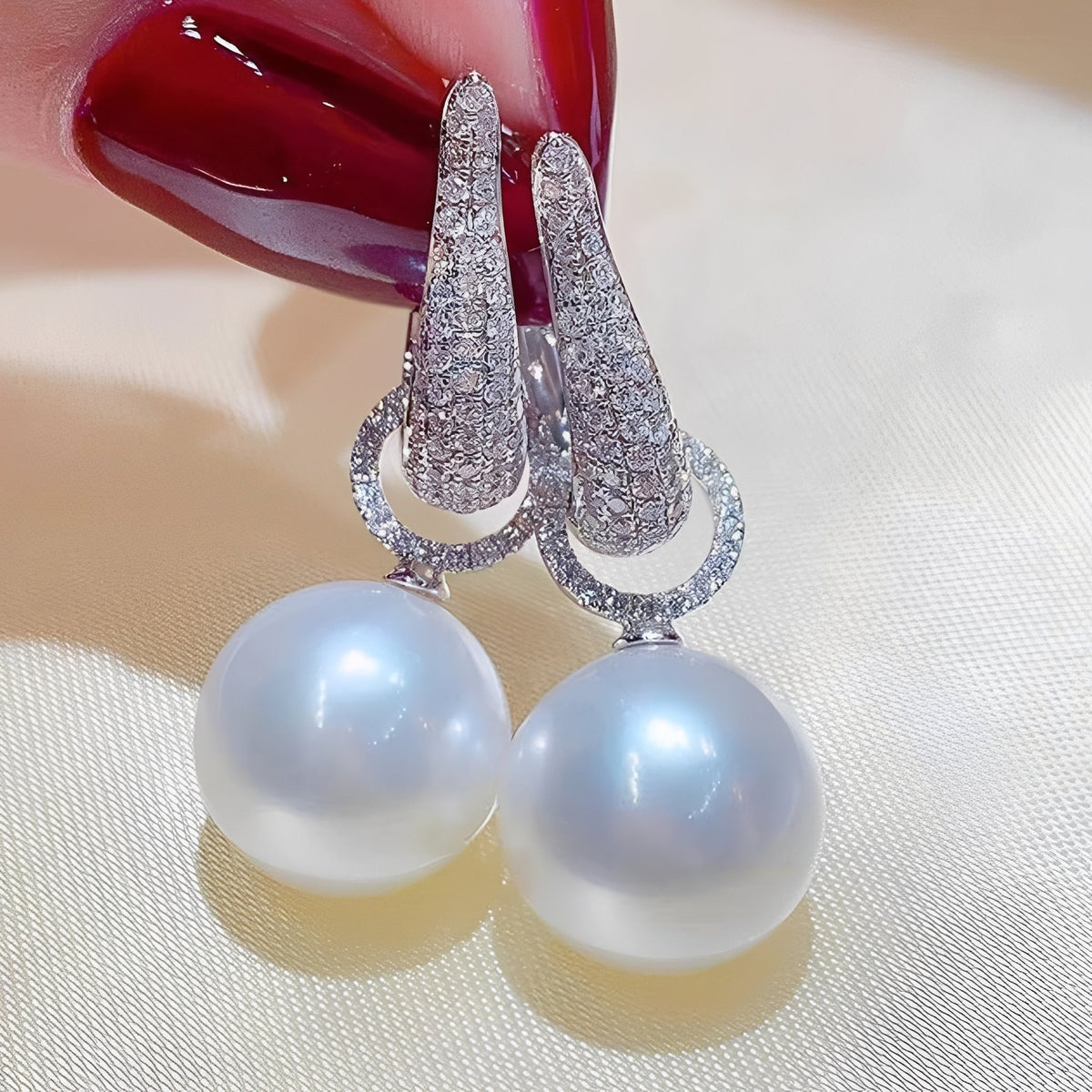 Thalia – Luxury-Effect Clip Earring