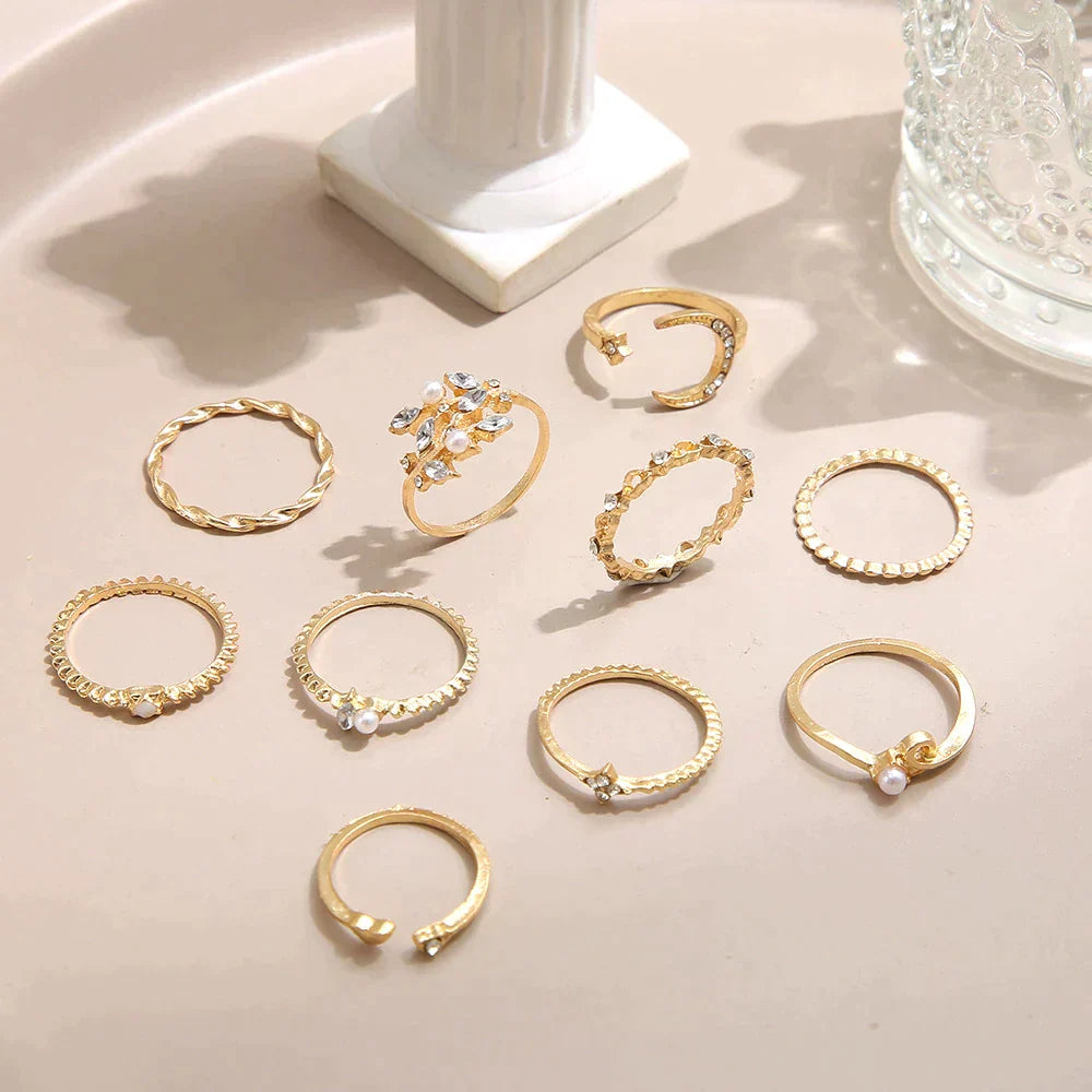 Anne – Set of 10 boho rings in gold and silver