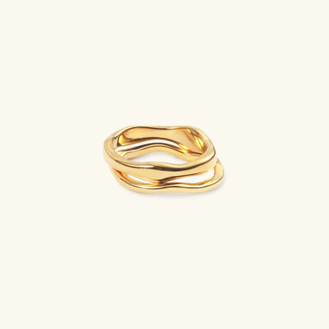 Dianne – Chic Ring in Gold with Layering Option