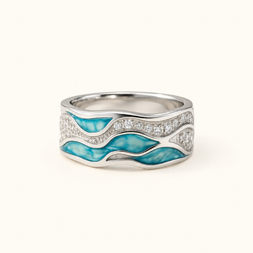 Women's Ring with Curved Wave Design and Stone Setting