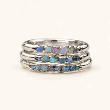 Women's Ring with Layered Design and Decorative Stone