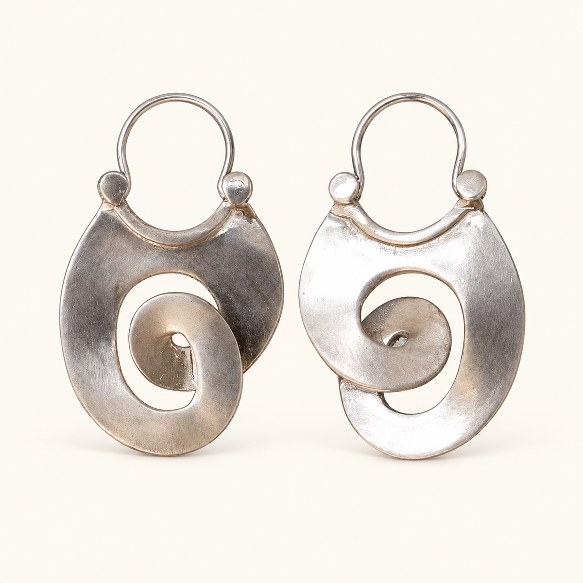 Women's Spiral Earrings in Vintage Design