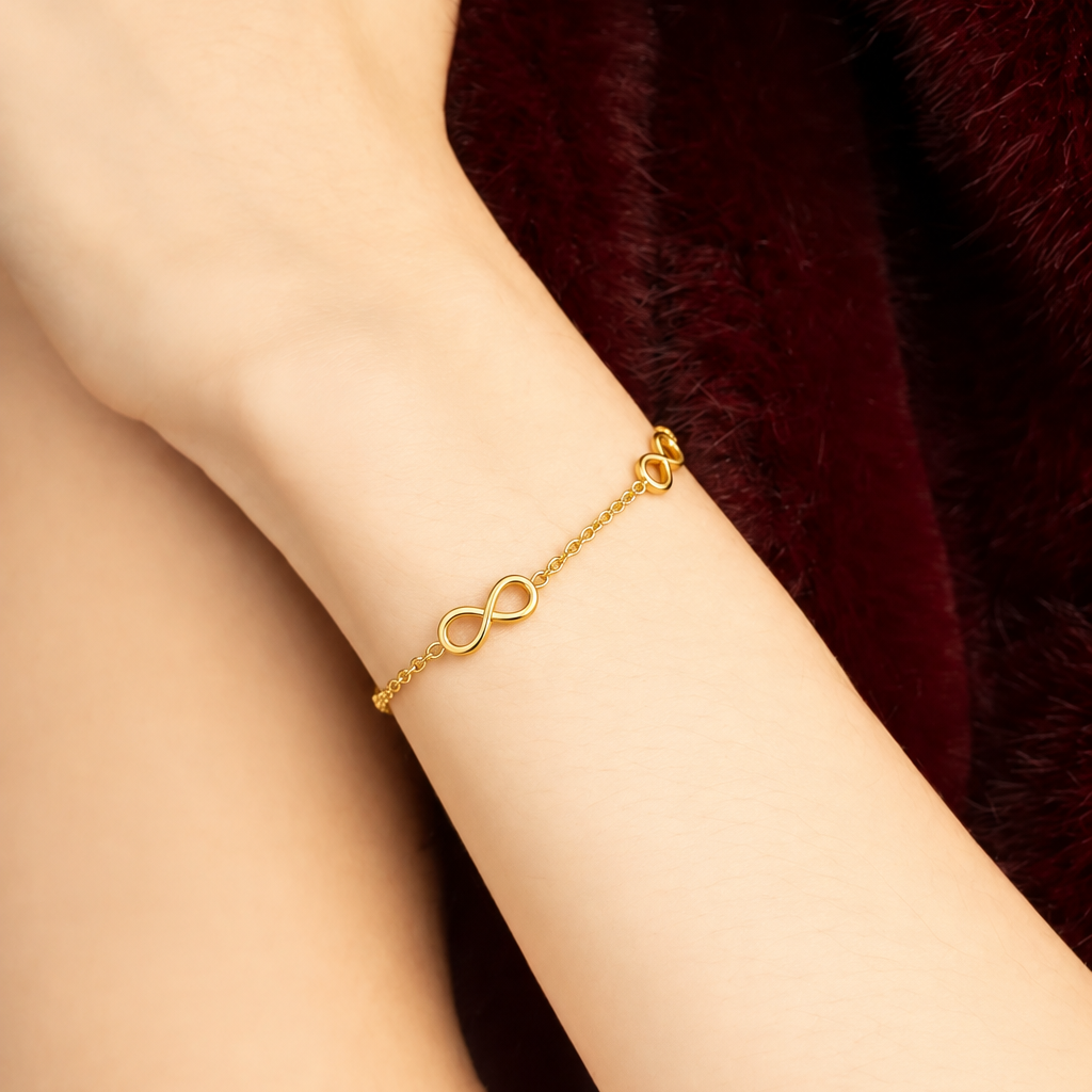 Women’s Infinity Bracelet with Three Symbols and Fine Chain Structure