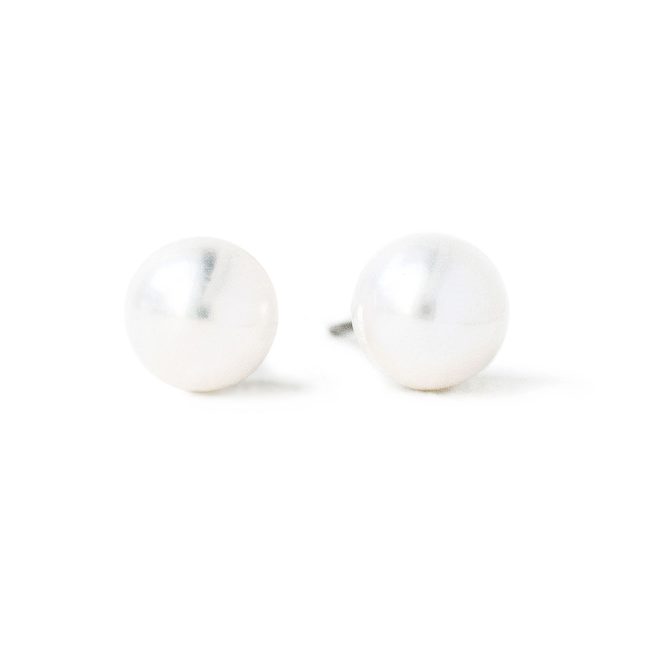 Aiko - Pearl Studs