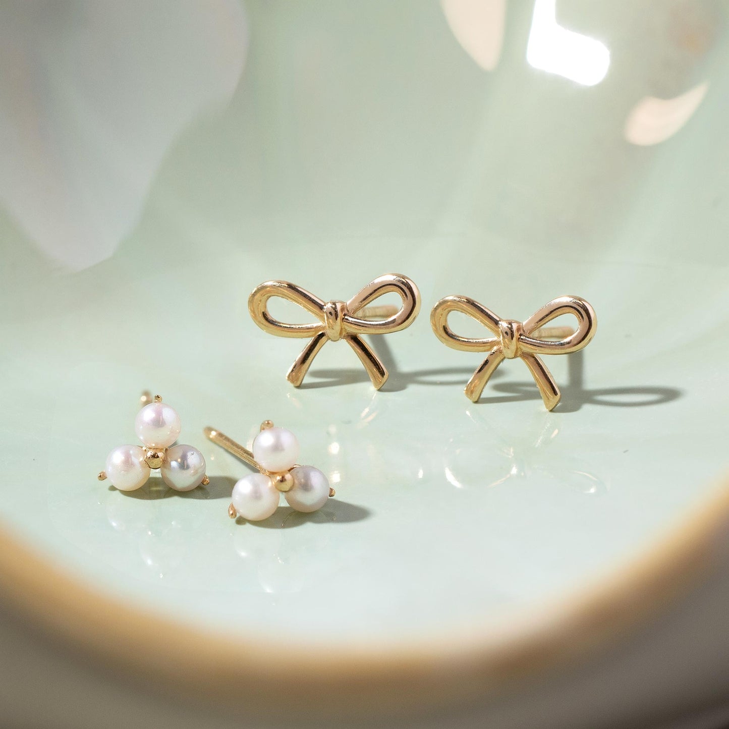 Isabella - Trinity Pearl Studs